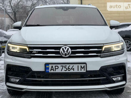 Фольксваген Тигуан 2018 в Ивано-Франковске на Automoto.ua Белый Фольксваген Тигуан, объемом двигателя 2 л и пробегом 42 тыс. км за 26000 $, фото 1 на Automoto.ua