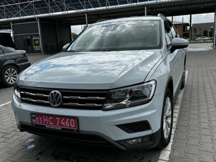 Фольксваген Тигуан 2018 в Луцке на Automoto.ua Белый Фольксваген Тигуан, объемом двигателя 2 л и пробегом 224 тыс. км за 14999 $, фото 1 на Automoto.ua