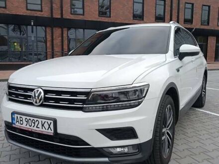 Фольксваген Тигуан 2018 в Виннице на Automoto.ua Белый Фольксваген Тигуан, объемом двигателя 1.98 л и пробегом 63 тыс. км за 29000 $, фото 1 на Automoto.ua