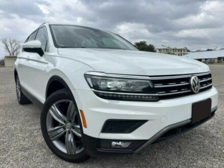 Фольксваген Тигуан 2018 в Мукачеве на Automoto.ua Белый Фольксваген Тигуан, объемом двигателя 2 л и пробегом 56 тыс. км за 15100 $, фото 1 на Automoto.ua