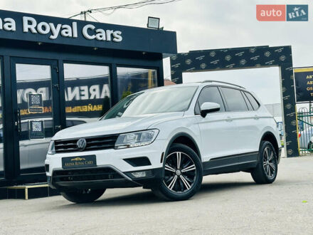 Білий Фольксваген Тігуан, об'ємом двигуна 1.98 л та пробігом 69 тис. км за 23500 $, фото 1 на Automoto.ua