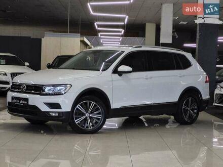 Фольксваген Тігуан 2018 у Миколаєві на Automoto.ua Білий Фольксваген Тігуан, об'ємом двигуна 2 л та пробігом 142 тис. км за 21699 $, фото 1 на Automoto.ua