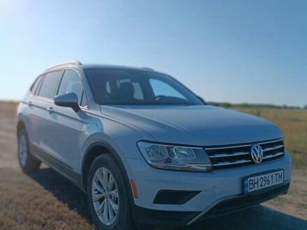 Белый Фольксваген Тигуан, объемом двигателя 1.98 л и пробегом 110 тыс. км за 21300 $, фото 1 на Automoto.ua