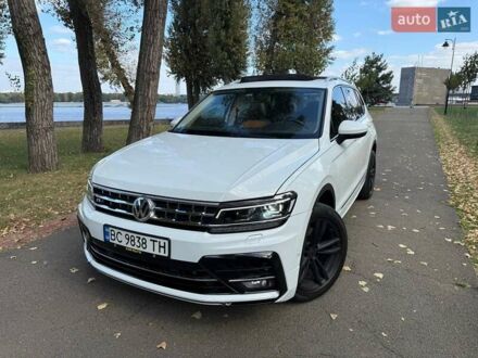 Фольксваген Тигуан 2019 в Киеве на Automoto.ua Белый Фольксваген Тигуан, объемом двигателя 1.98 л и пробегом 79 тыс. км за 23900 $, фото 1 на Automoto.ua