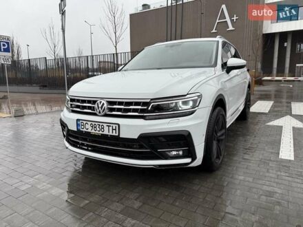 Белый Фольксваген Тигуан, объемом двигателя 1.98 л и пробегом 82 тыс. км за 22700 $, фото 1 на Automoto.ua