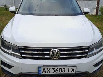 Фольксваген Тигуан 2019 в Чугуеве на Automoto.ua Белый Фольксваген Тигуан, объемом двигателя 1.98 л и пробегом 120 тыс. км за 18600 $, фото 1 на Automoto.ua