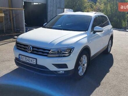 Белый Фольксваген Тигуан, объемом двигателя 1.98 л и пробегом 164 тыс. км за 21937 $, фото 1 на Automoto.ua