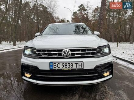 Белый Фольксваген Тигуан, объемом двигателя 1.98 л и пробегом 84 тыс. км за 21900 $, фото 1 на Automoto.ua