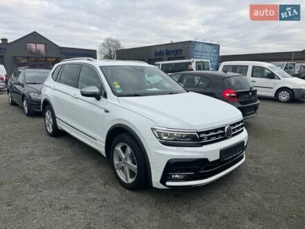 Белый Фольксваген Тигуан, объемом двигателя 1.98 л и пробегом 234 тыс. км за 32500 $, фото 1 на Automoto.ua