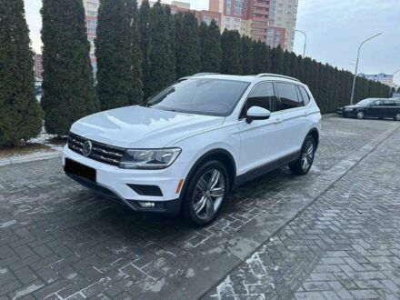 Фольксваген Тигуан 2019 в Житомире на Automoto.ua Белый Фольксваген Тигуан, объемом двигателя 0 л и пробегом 40 тыс. км за 15000 $, фото 1 на Automoto.ua