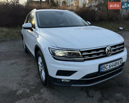Білий Фольксваген Тігуан, об'ємом двигуна 1.98 л та пробігом 59 тис. км за 31200 $, фото 1 на Automoto.ua
