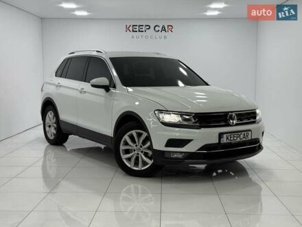 Белый Фольксваген Тигуан, объемом двигателя 1.97 л и пробегом 40 тыс. км за 31500 $, фото 1 на Automoto.ua