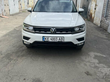 Фольксваген Тігуан 2020 у Дніпро (Дніпропетровську) на Automoto.ua Білий Фольксваген Тігуан, об'ємом двигуна 1.98 л та пробігом 86 тис. км за 21000 $, фото 1 на Automoto.ua