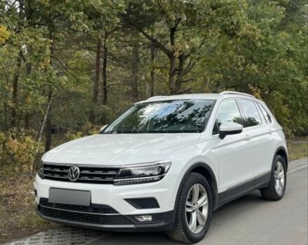 Белый Фольксваген Тигуан, объемом двигателя 2 л и пробегом 85 тыс. км за 10800 $, фото 1 на Automoto.ua