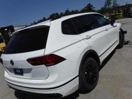 Белый Фольксваген Тигуан, объемом двигателя 2 л и пробегом 73 тыс. км за 13500 $, фото 1 на Automoto.ua