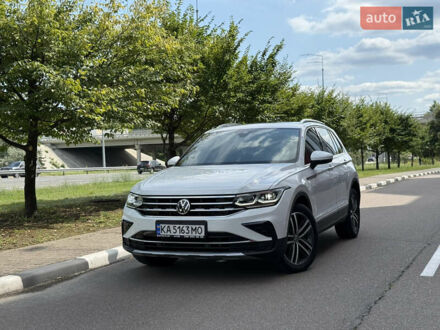 Фольксваген Тігуан 2022 у Києві на Automoto.ua Білий Фольксваген Тігуан, об'ємом двигуна 2 л та пробігом 32 тис. км за 36300 $, фото 1 на Automoto.ua