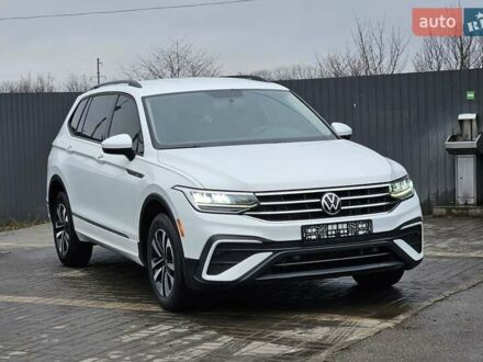 Белый Фольксваген Тигуан, объемом двигателя 2 л и пробегом 46 тыс. км за 24500 $, фото 1 на Automoto.ua