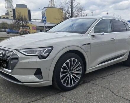 Белый Фольксваген Тигуан, объемом двигателя 0 л и пробегом 50 тыс. км за 25600 $, фото 1 на Automoto.ua