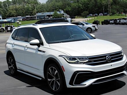 Белый Фольксваген Тигуан, объемом двигателя 2 л и пробегом 14 тыс. км за 17900 $, фото 1 на Automoto.ua