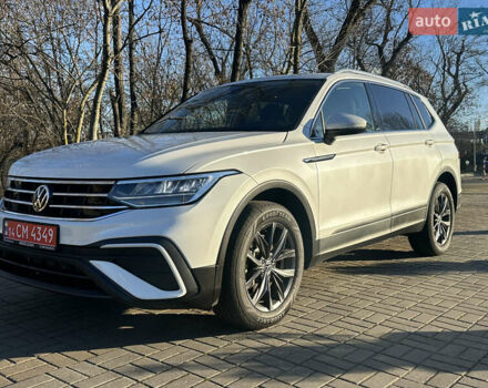 Білий Фольксваген Тігуан, об'ємом двигуна 1.98 л та пробігом 48 тис. км за 25900 $, фото 1 на Automoto.ua
