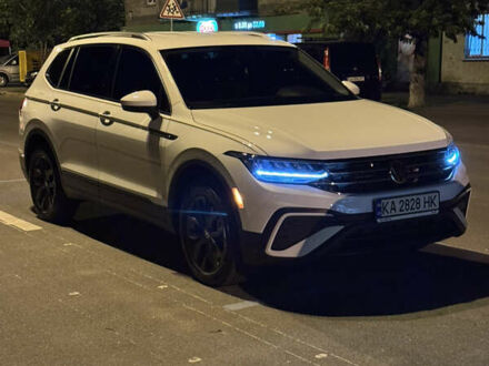 Фольксваген Тігуан 2024 у Києві на Automoto.ua Білий Фольксваген Тігуан, об'ємом двигуна 2 л та пробігом 20 тис. км за 32000 $, фото 1 на Automoto.ua