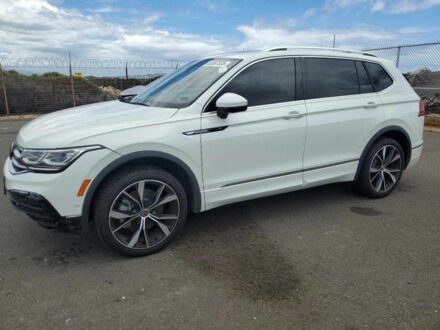 Белый Фольксваген Тигуан, объемом двигателя 2 л и пробегом 11 тыс. км за 8300 $, фото 1 на Automoto.ua