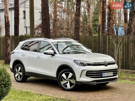 Білий Фольксваген Тігуан, об'ємом двигуна 2 л та пробігом 22 тис. км за 47900 $, фото 1 на Automoto.ua