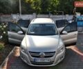Бежевый Фольксваген Тигуан, объемом двигателя 1.97 л и пробегом 170 тыс. км за 10000 $, фото 1 на Automoto.ua