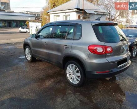 Бежевый Фольксваген Тигуан, объемом двигателя 1.98 л и пробегом 222 тыс. км за 10700 $, фото 6 на Automoto.ua