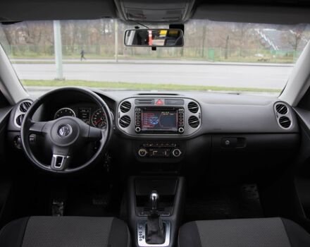 Бежевый Фольксваген Тигуан, объемом двигателя 2 л и пробегом 152 тыс. км за 10500 $, фото 11 на Automoto.ua