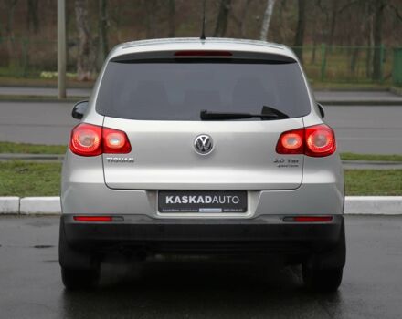 Бежевый Фольксваген Тигуан, объемом двигателя 2 л и пробегом 152 тыс. км за 10500 $, фото 4 на Automoto.ua