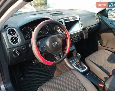 Бежевый Фольксваген Тигуан, объемом двигателя 1.98 л и пробегом 222 тыс. км за 10700 $, фото 13 на Automoto.ua