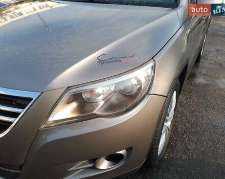 Бежевый Фольксваген Тигуан, объемом двигателя 1.98 л и пробегом 222 тыс. км за 10700 $, фото 8 на Automoto.ua