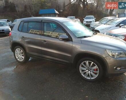 Бежевый Фольксваген Тигуан, объемом двигателя 1.98 л и пробегом 222 тыс. км за 10700 $, фото 2 на Automoto.ua