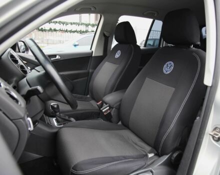 Бежевый Фольксваген Тигуан, объемом двигателя 2 л и пробегом 152 тыс. км за 10500 $, фото 6 на Automoto.ua