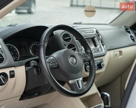 Бежевый Фольксваген Тигуан, объемом двигателя 1.98 л и пробегом 197 тыс. км за 12300 $, фото 15 на Automoto.ua