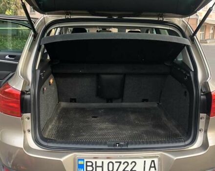 Бежевый Фольксваген Тигуан, объемом двигателя 2 л и пробегом 186 тыс. км за 16000 $, фото 5 на Automoto.ua