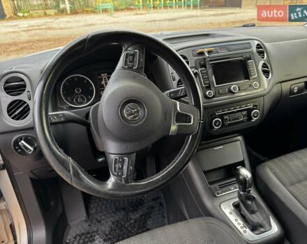 Бежевый Фольксваген Тигуан, объемом двигателя 1.97 л и пробегом 208 тыс. км за 12800 $, фото 20 на Automoto.ua