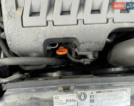 Бежевый Фольксваген Тигуан, объемом двигателя 1.97 л и пробегом 208 тыс. км за 12800 $, фото 2 на Automoto.ua