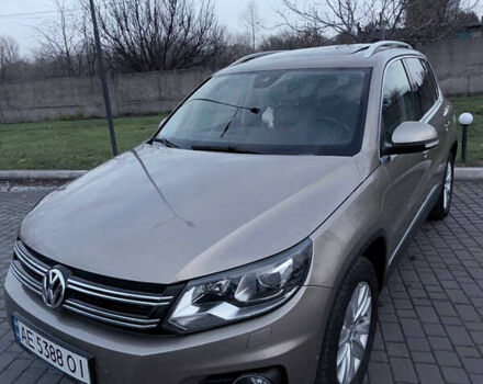 Бежевый Фольксваген Тигуан, объемом двигателя 1.97 л и пробегом 335 тыс. км за 16000 $, фото 5 на Automoto.ua