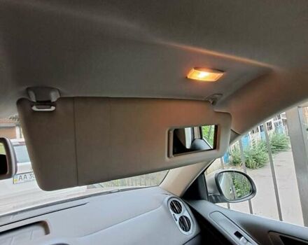 Бежевый Фольксваген Тигуан, объемом двигателя 1.97 л и пробегом 135 тыс. км за 15900 $, фото 11 на Automoto.ua