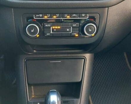 Бежевий Фольксваген Тігуан, об'ємом двигуна 1.97 л та пробігом 220 тис. км за 14900 $, фото 7 на Automoto.ua