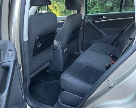 Бежевый Фольксваген Тигуан, объемом двигателя 1.97 л и пробегом 187 тыс. км за 16800 $, фото 7 на Automoto.ua