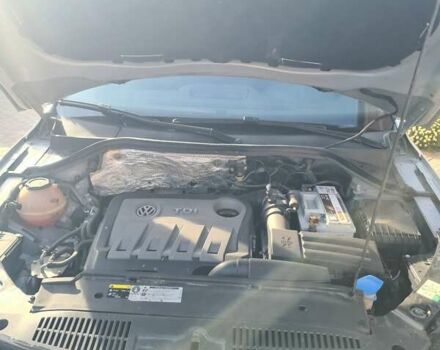 Бежевый Фольксваген Тигуан, объемом двигателя 1.97 л и пробегом 334 тыс. км за 13354 $, фото 4 на Automoto.ua