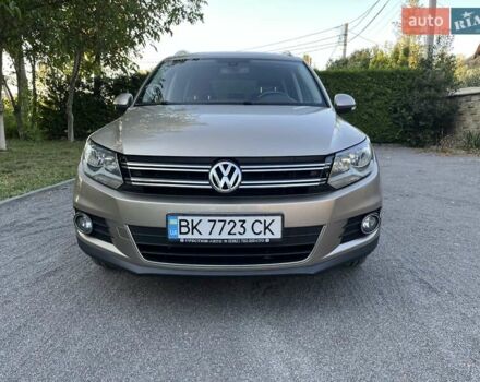Бежевый Фольксваген Тигуан, объемом двигателя 1.97 л и пробегом 187 тыс. км за 16800 $, фото 1 на Automoto.ua
