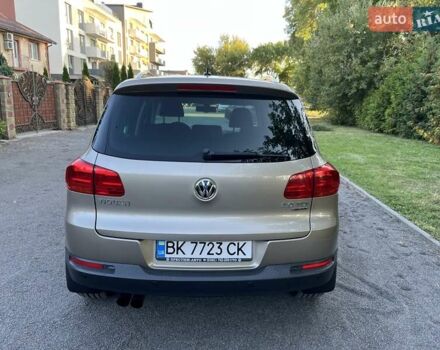 Бежевый Фольксваген Тигуан, объемом двигателя 1.97 л и пробегом 187 тыс. км за 16800 $, фото 4 на Automoto.ua