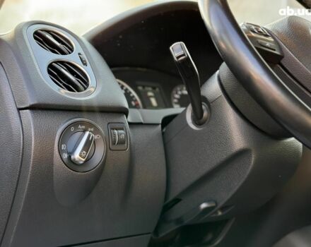 Бежевый Фольксваген Тигуан, объемом двигателя 2 л и пробегом 130 тыс. км за 17940 $, фото 25 на Automoto.ua