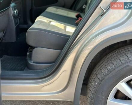 Бежевый Фольксваген Тигуан, объемом двигателя 2 л и пробегом 130 тыс. км за 17940 $, фото 19 на Automoto.ua