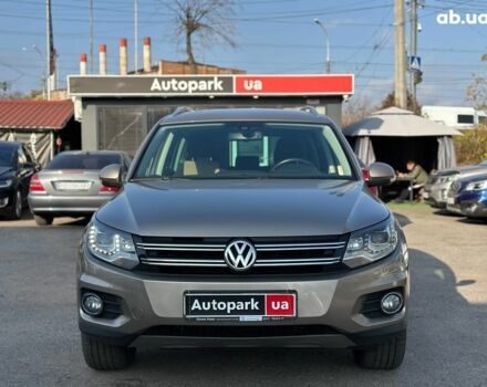 Бежевый Фольксваген Тигуан, объемом двигателя 2 л и пробегом 130 тыс. км за 17940 $, фото 1 на Automoto.ua