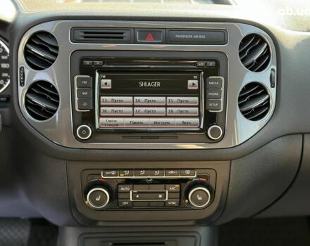 Бежевый Фольксваген Тигуан, объемом двигателя 2 л и пробегом 130 тыс. км за 17940 $, фото 29 на Automoto.ua